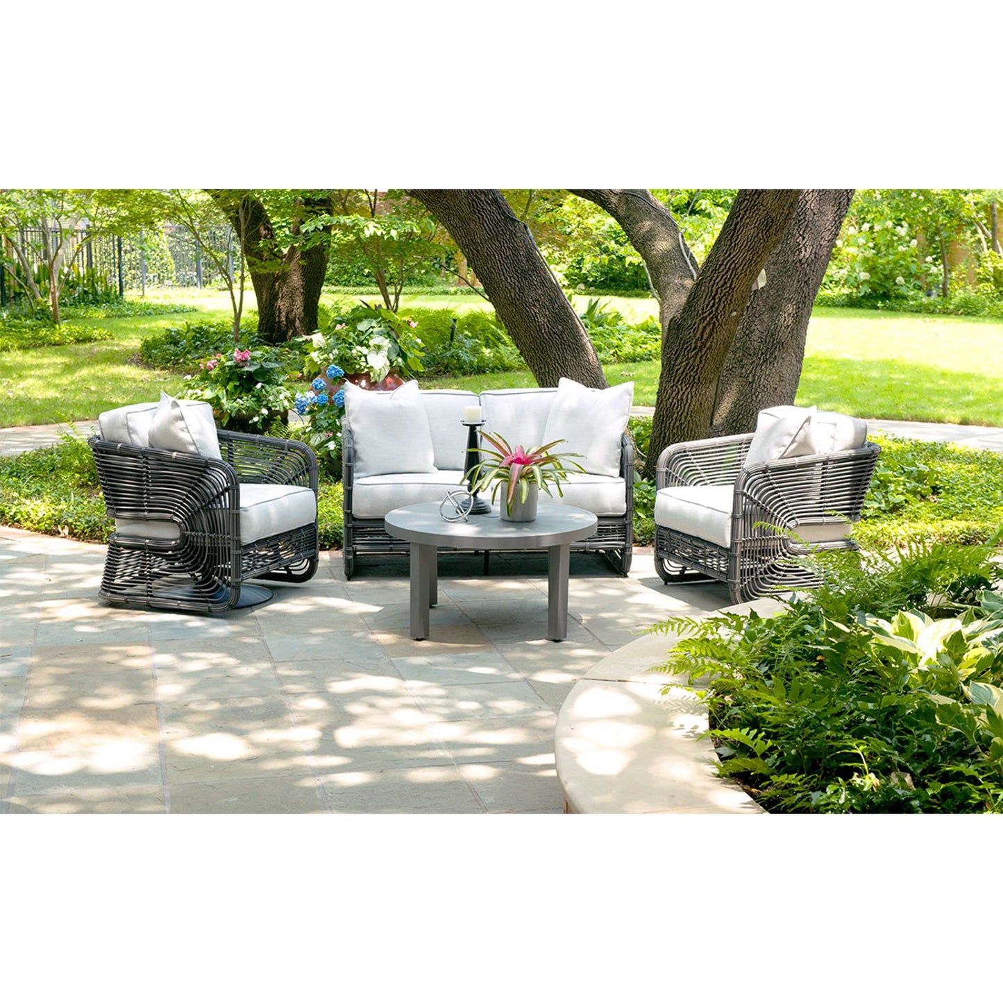 Carver Lounge Chair with Cushion
