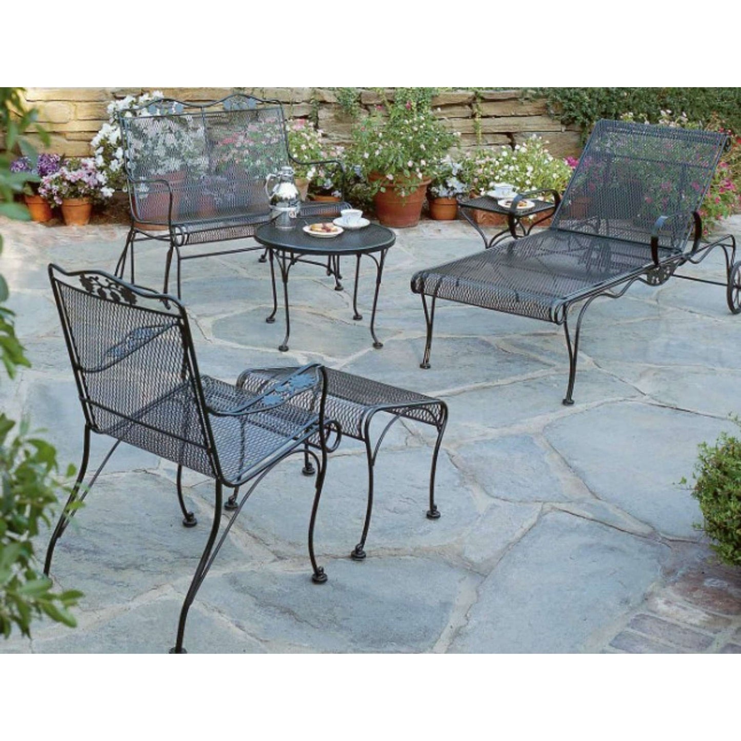 Briarwood High Back Lounge Chair with Optional Seat and Back Cushion