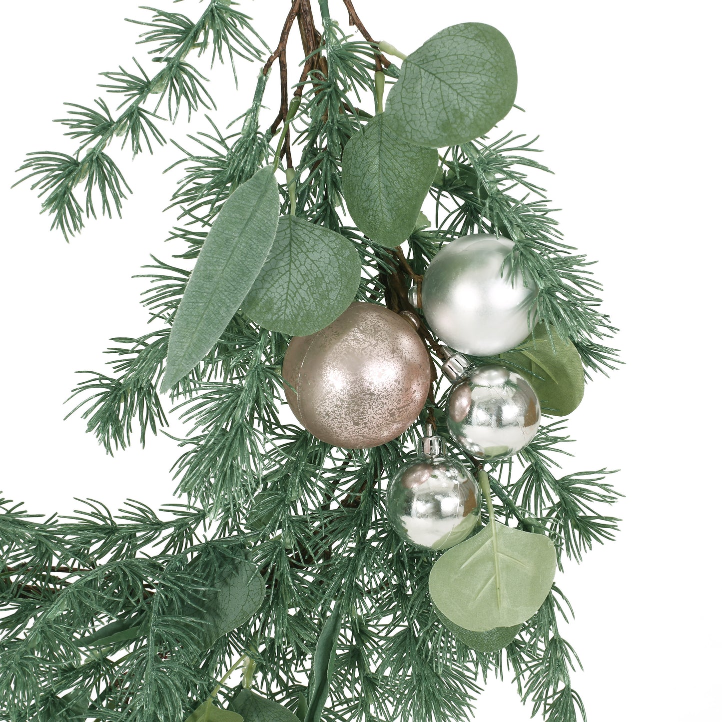 5.5'PINEDEEDLE GARLAND WITH BALL