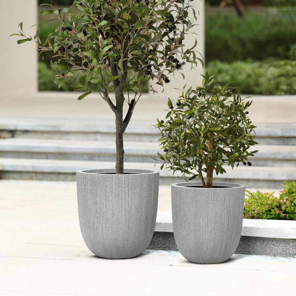 2-Piece Tapered Round Plastic Planters Set, Mediterranean Beige