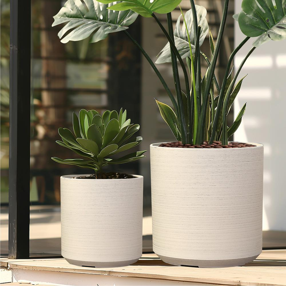 2-Piece Round Plastic Planters Set, Cortina Cream