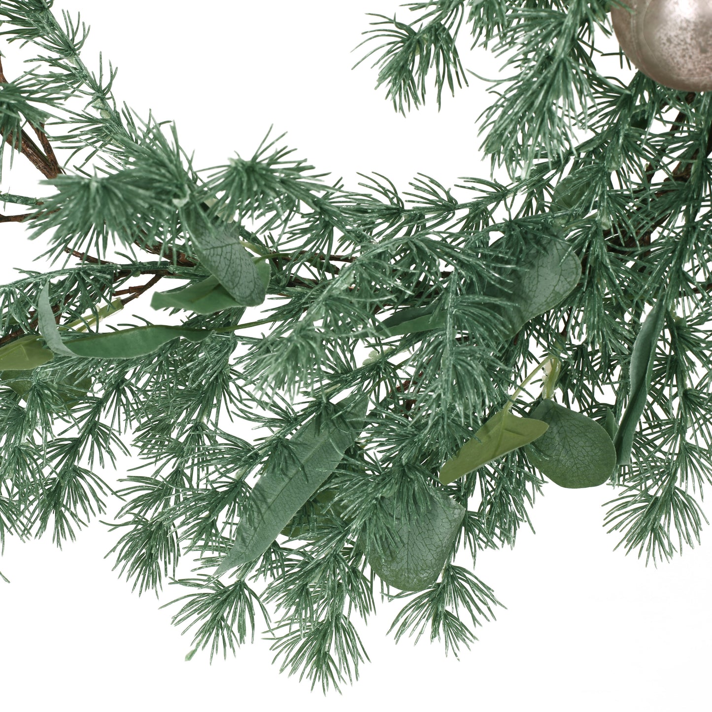 5.5'PINEDEEDLE GARLAND WITH BALL