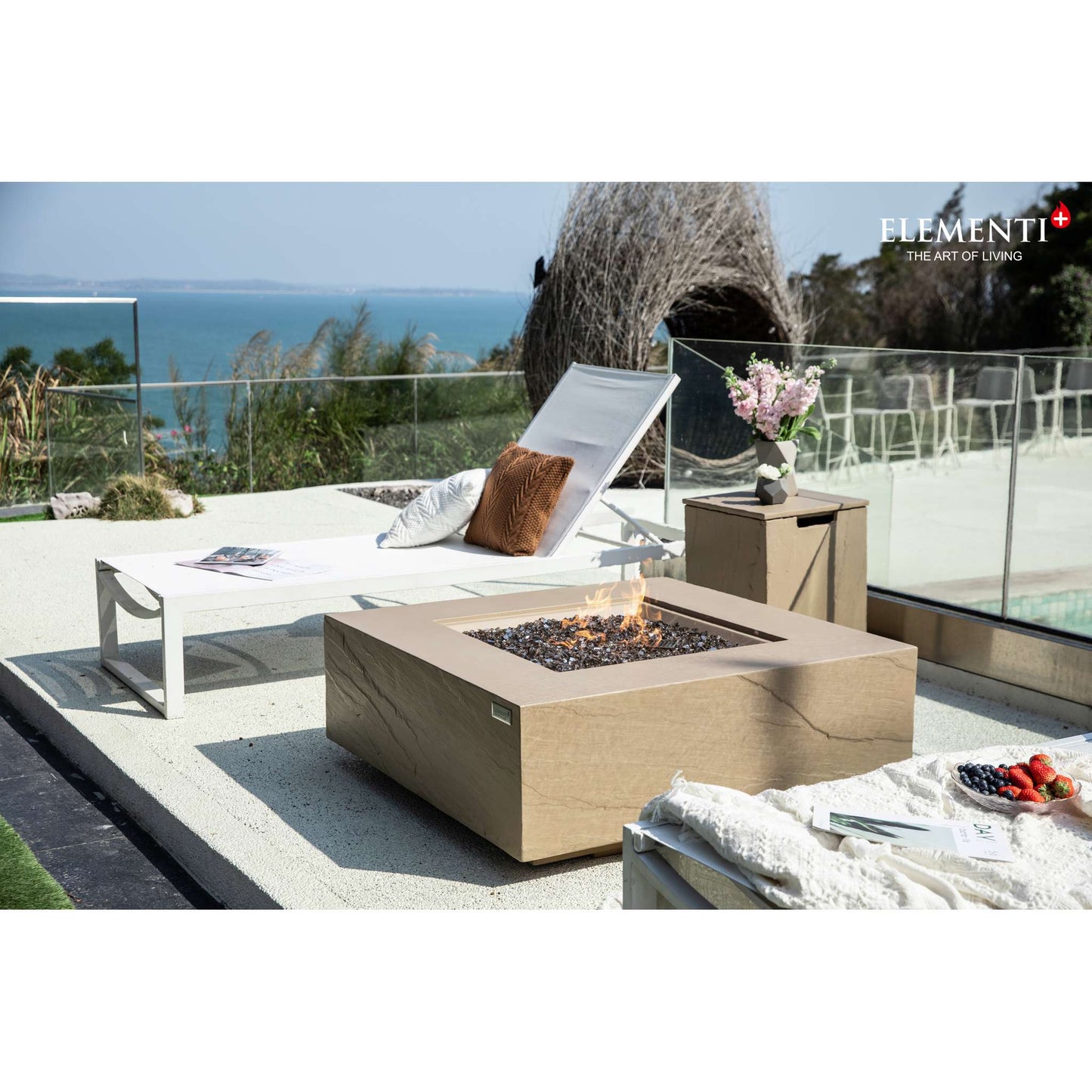 Elementi Plus Uluru 40" Square Fire Table