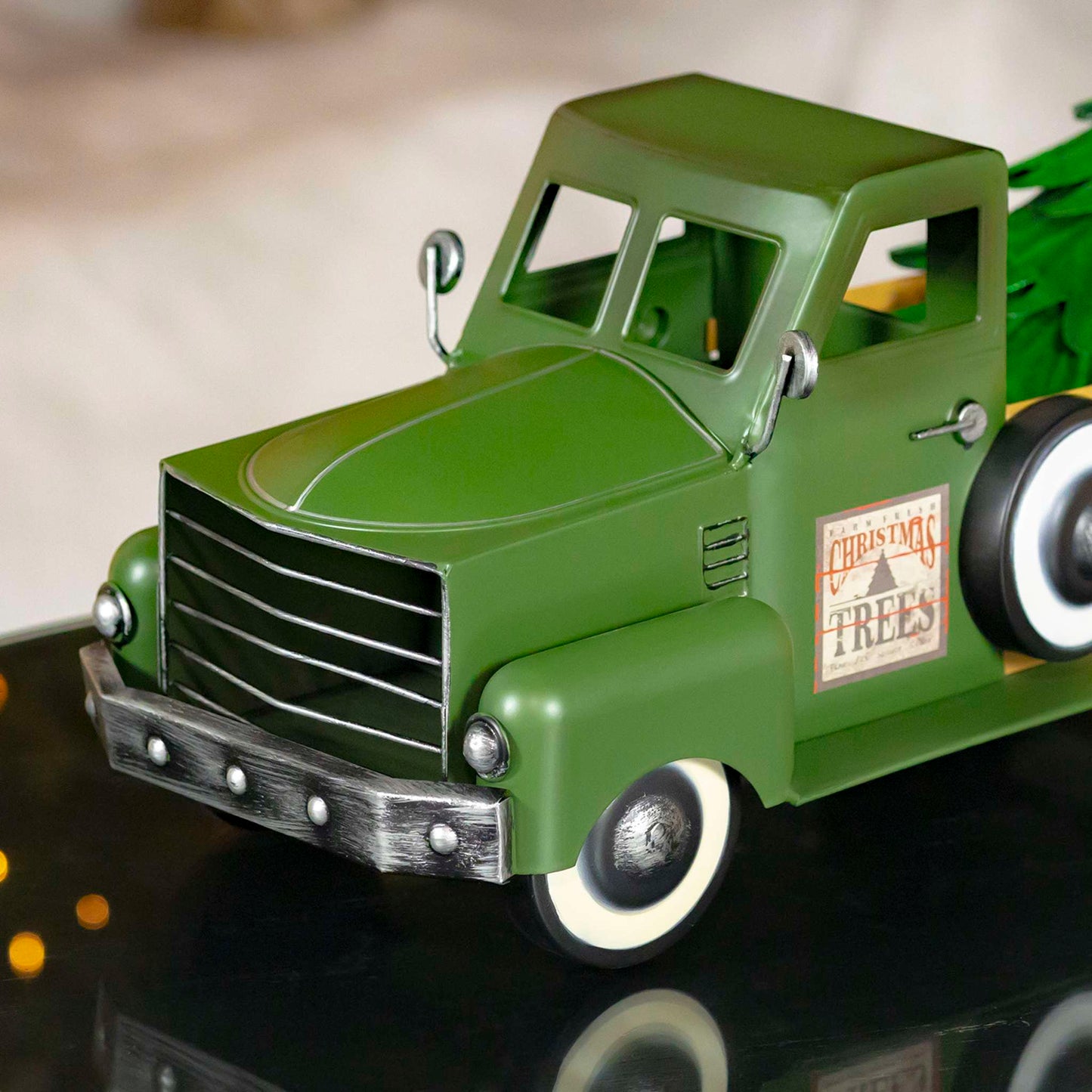 Christmas Small Green Iron Pickup Truck with Christmas Tree