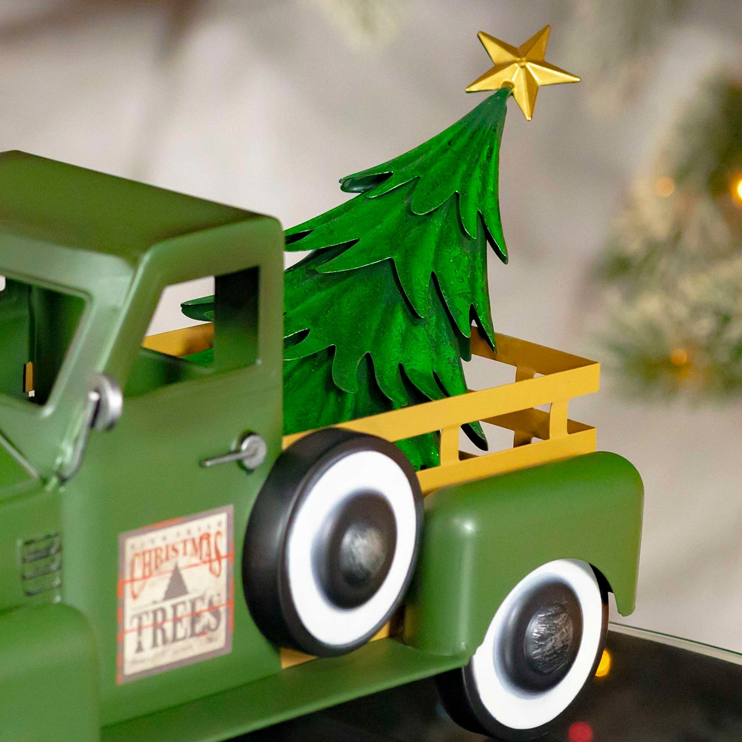 Christmas Small Green Iron Pickup Truck with Christmas Tree