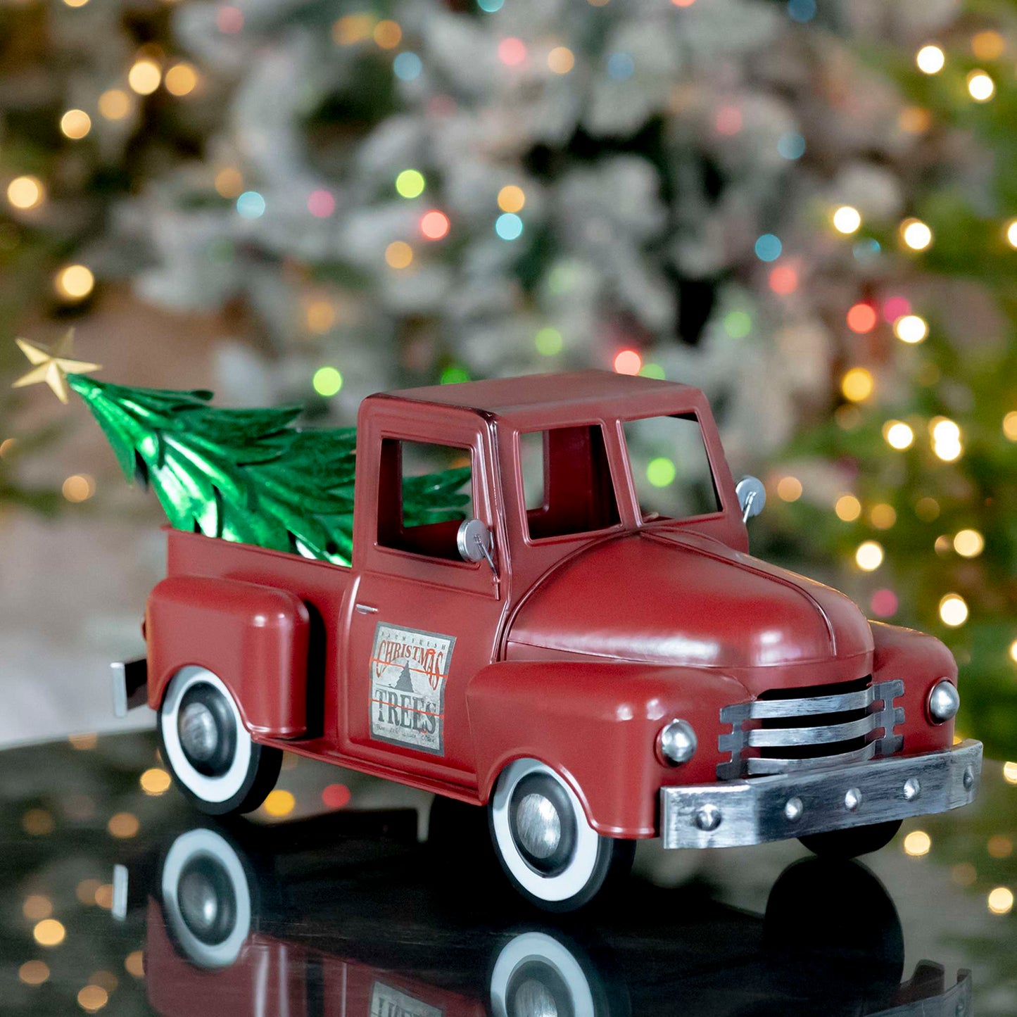 Christmas Iron Christmas Old Style Truck with Tree in Antique Red