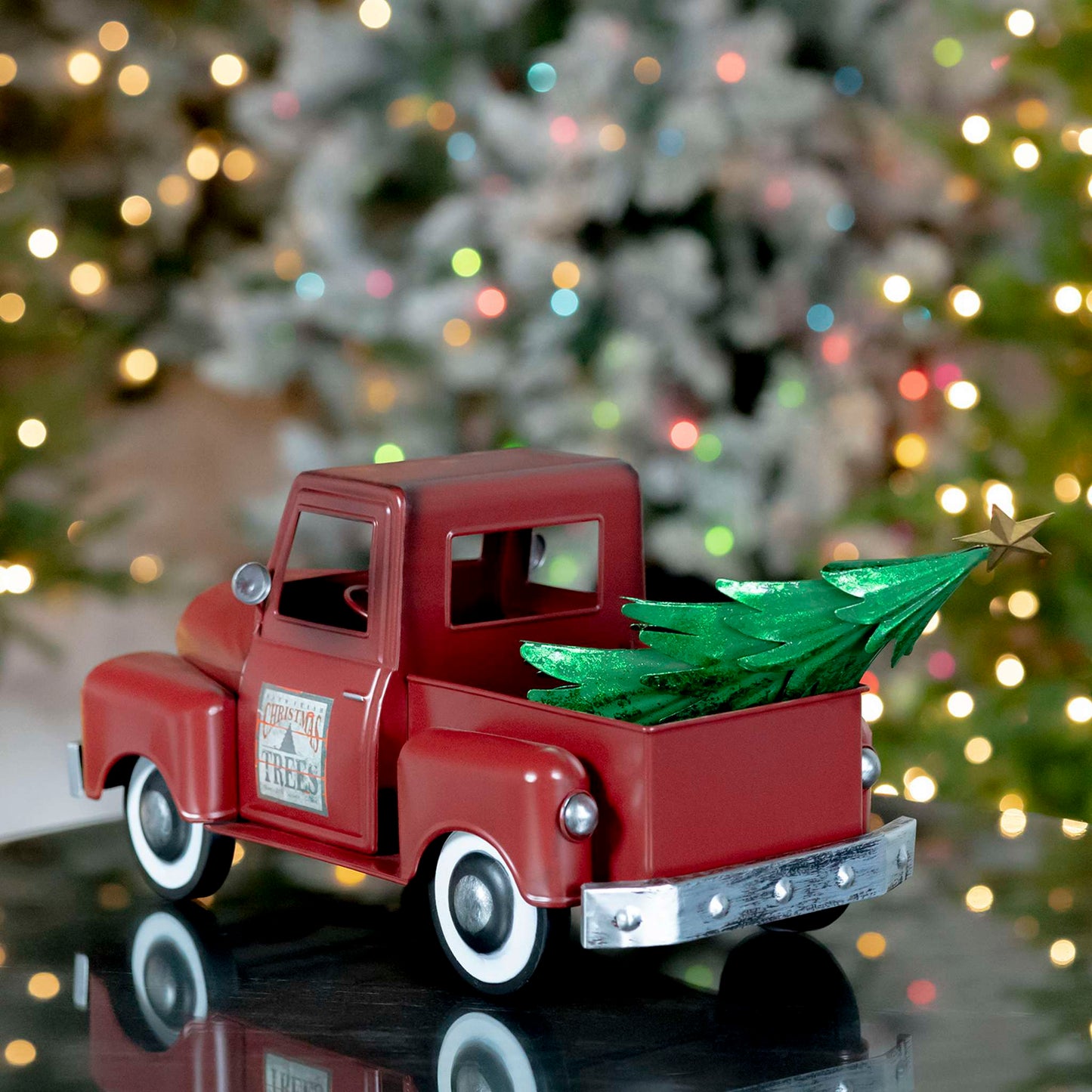 Christmas Iron Christmas Old Style Truck with Tree in Antique Red