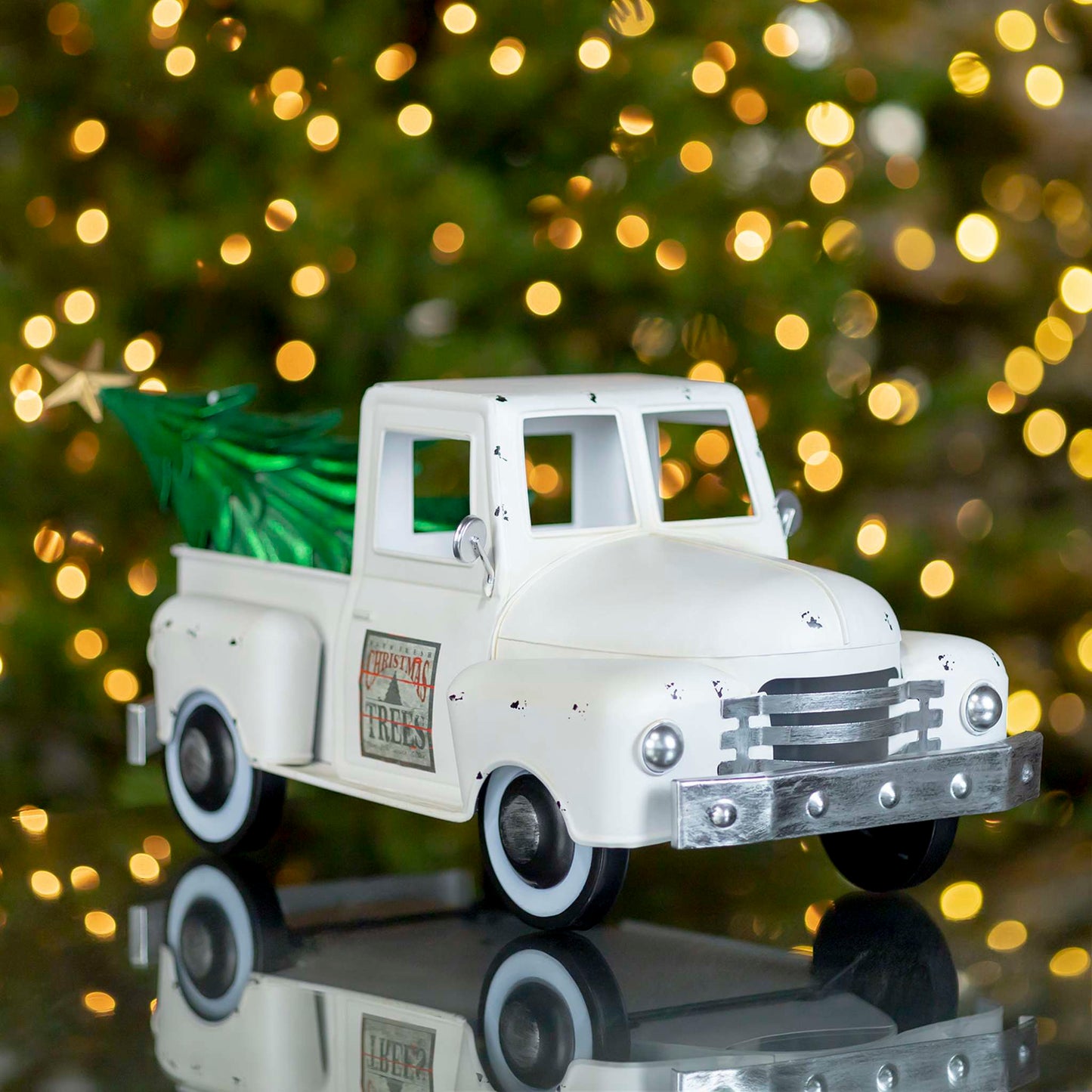 Christmas Iron Christmas Old Style Truck with Tree in Antique White