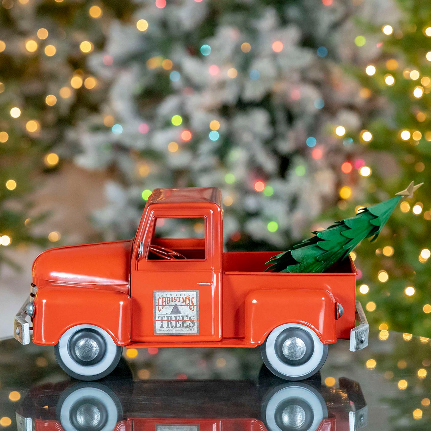 Christmas Iron Christmas Old Style Truck with Tree in Glossy Red