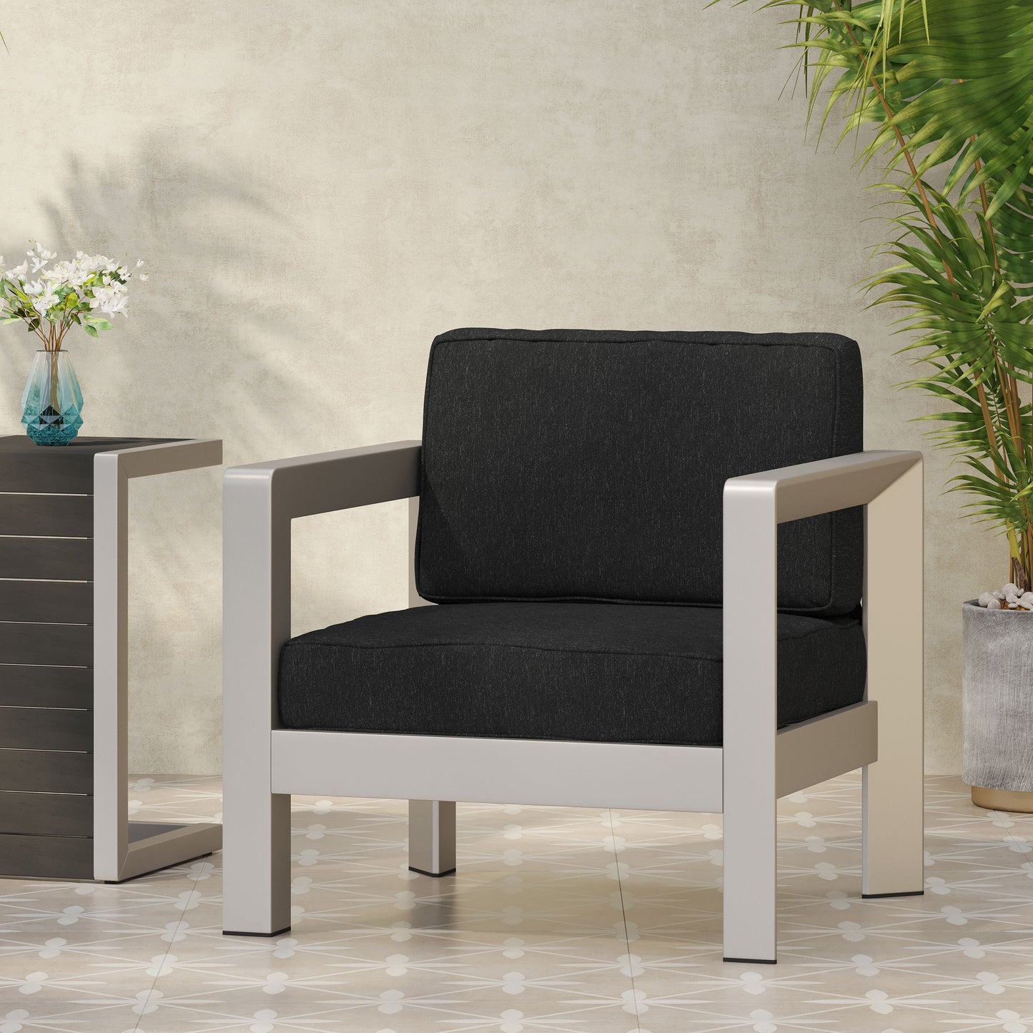 AVIARA MP1 CLUB CHAIR