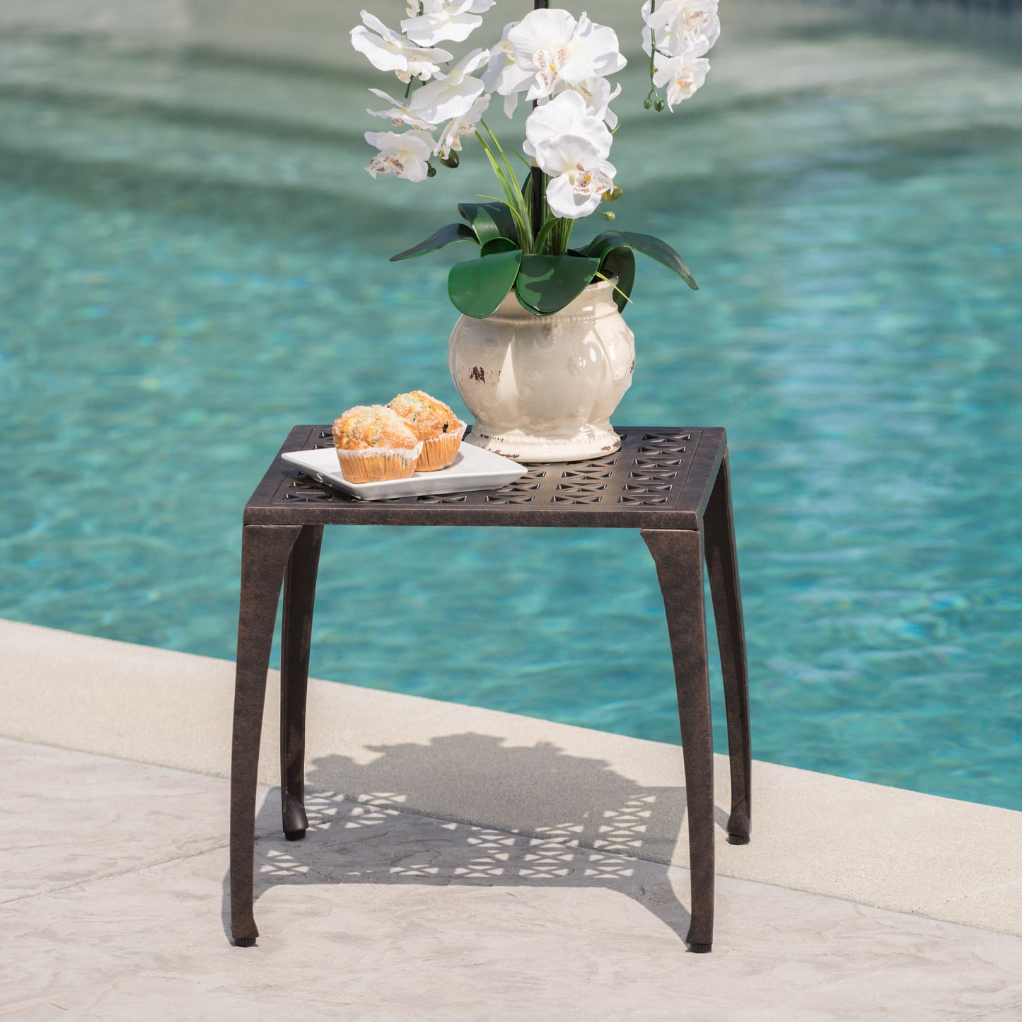 KAI 18” SIDE TABLE